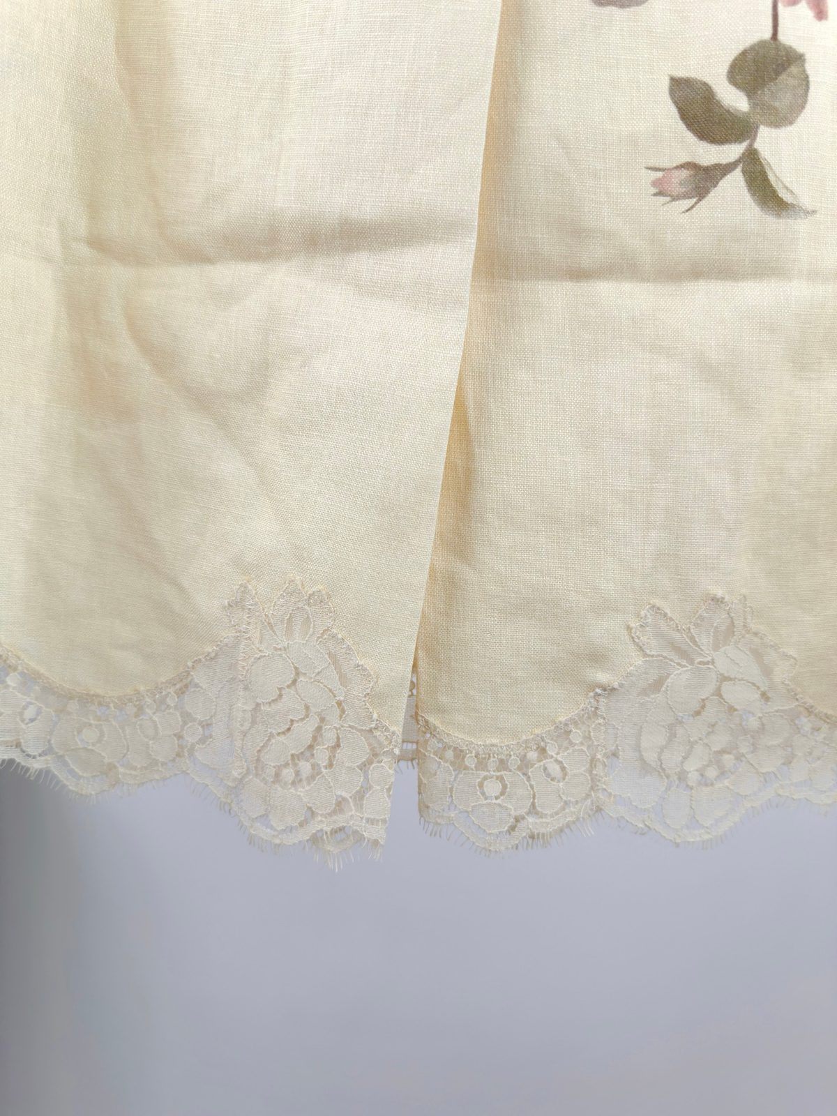 Floral Print Linen Skirt with Lace Trim