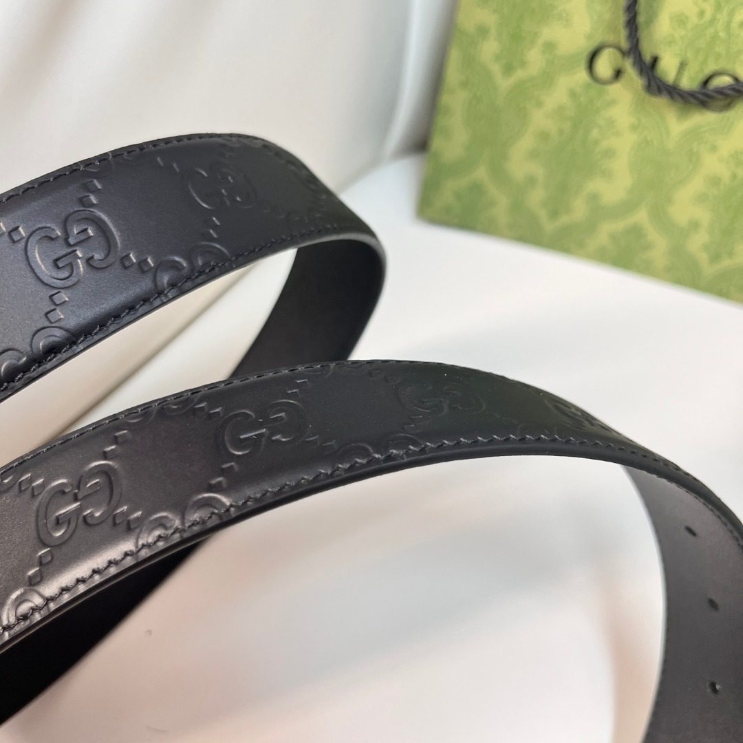 Gucci GG Embossed Leather Belt Black