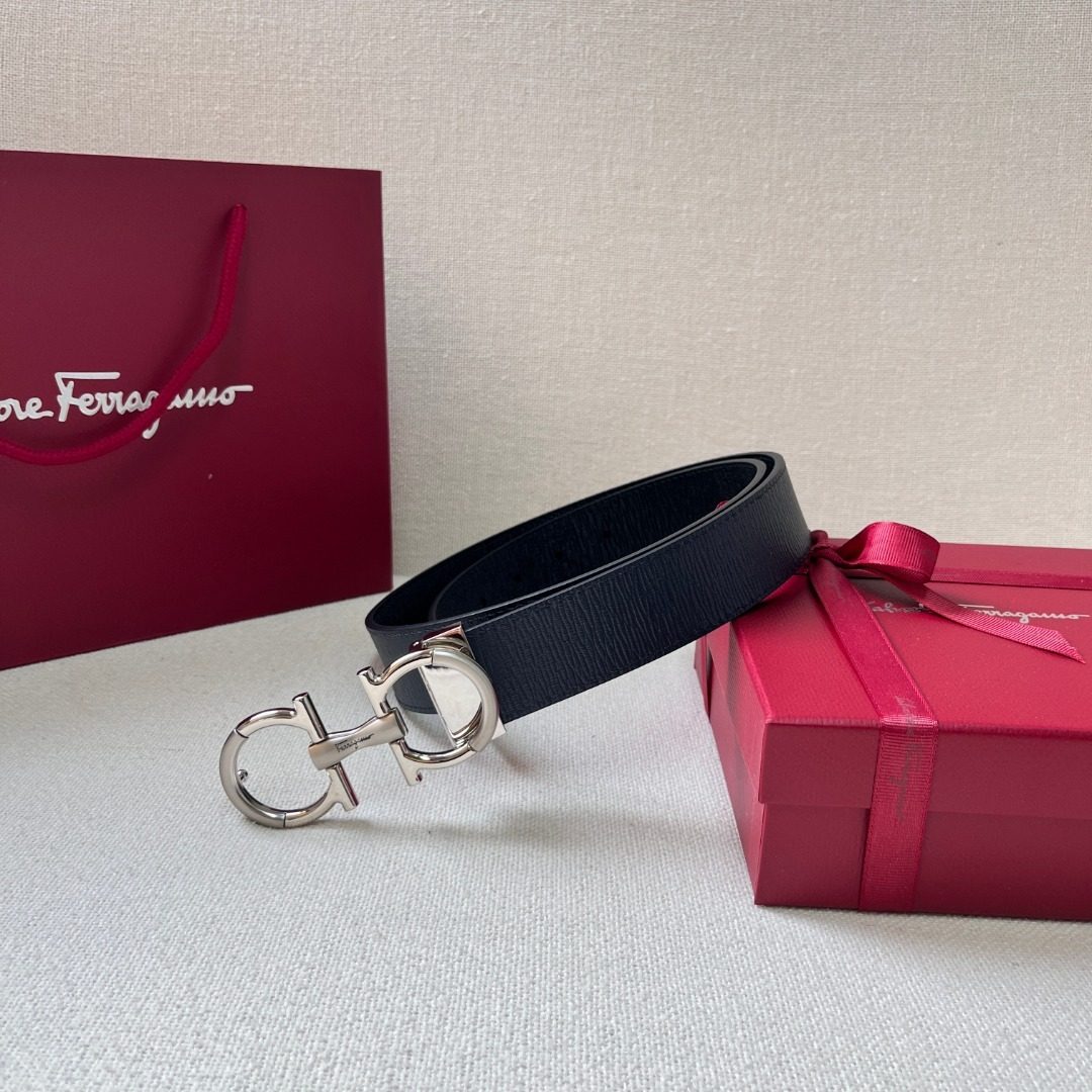 Salvatore Ferragamo Gancini Leather Belt