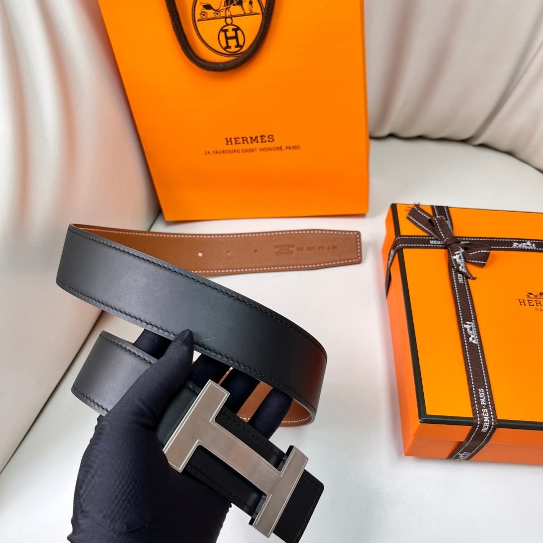 Hermès Reversible H Buckle Leather Belt