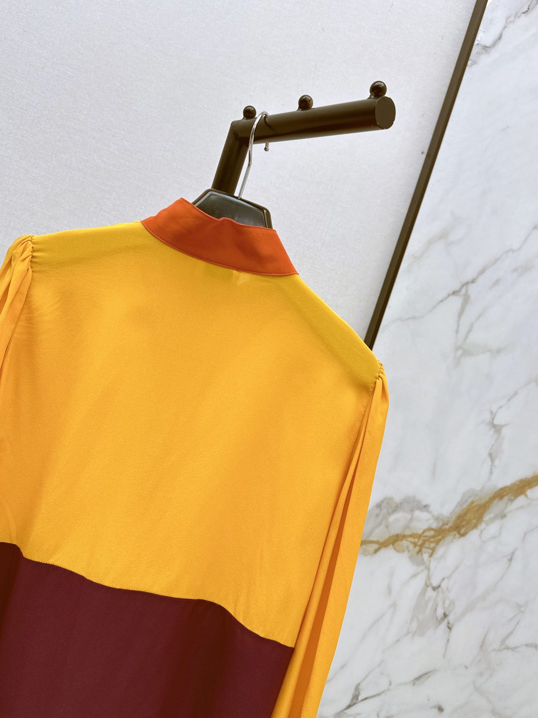 Colorblock Long Sleeve Button Collar Blouse