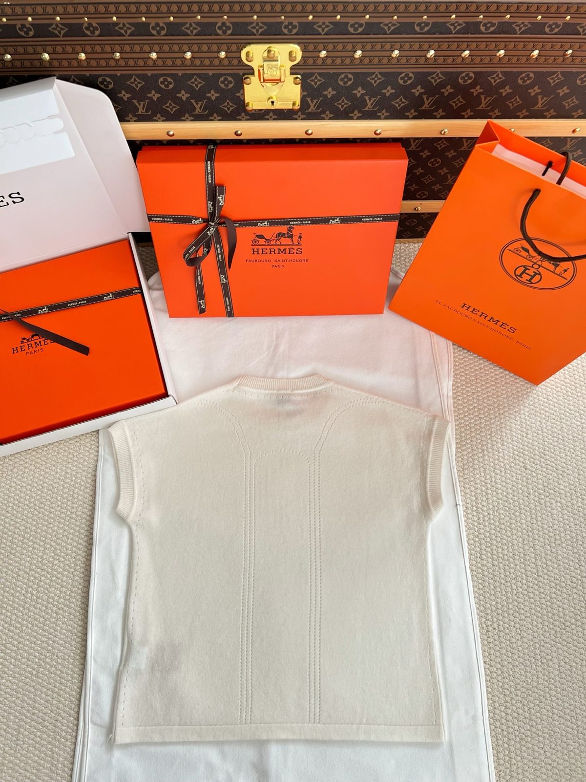 Hermès Cream Cashmere Crewneck Sweater