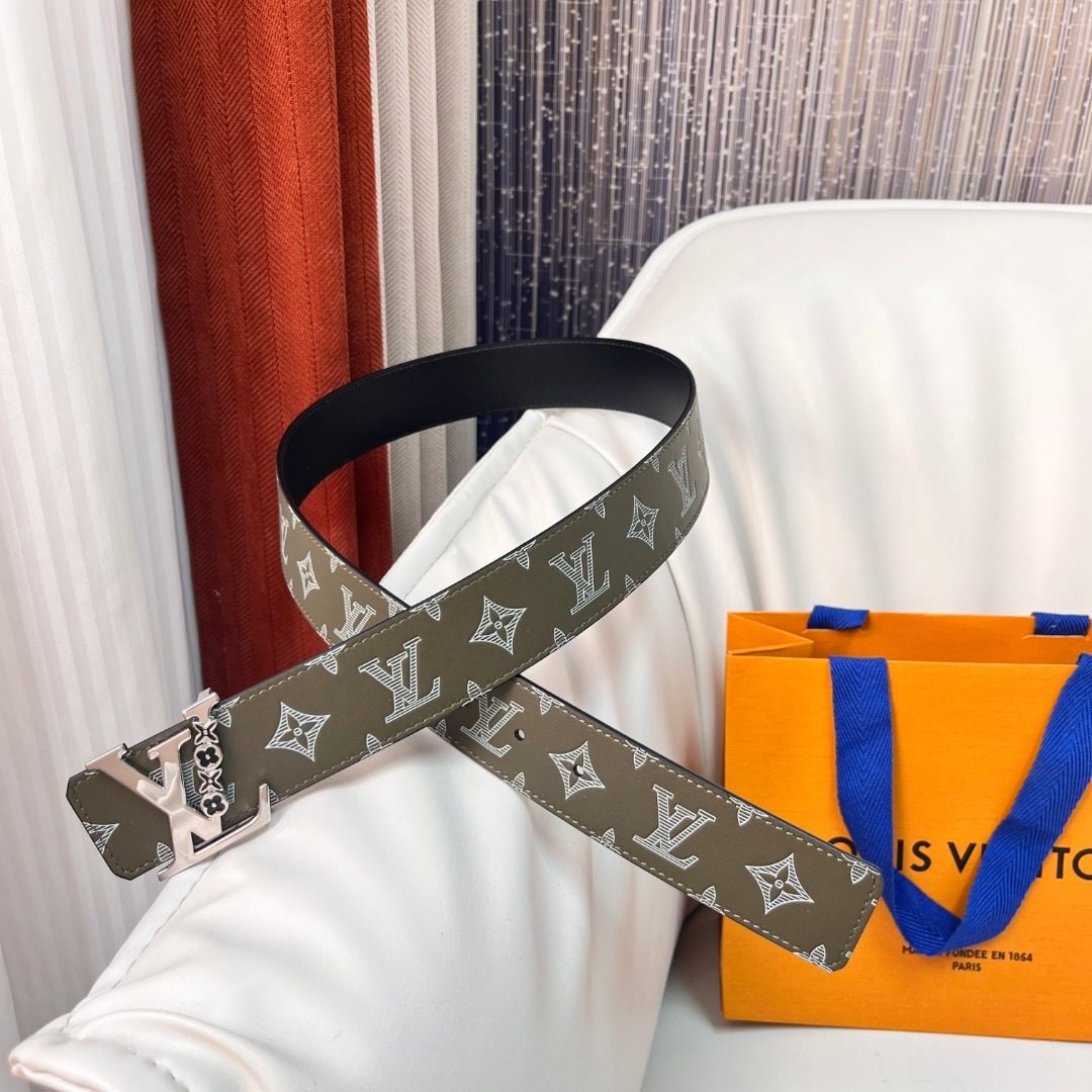 Louis Vuitton Monogram Canvas Belt