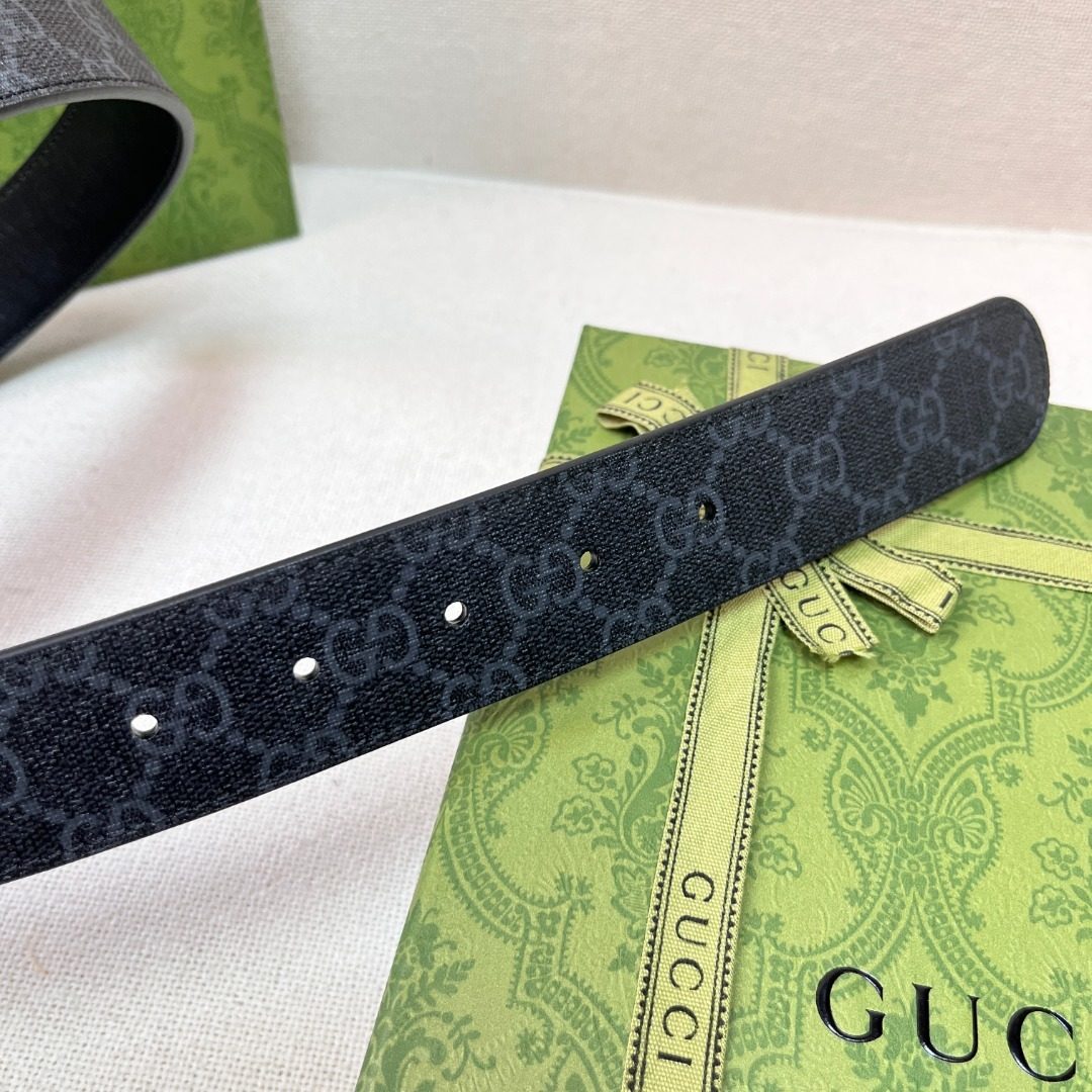 Gucci GG Canvas Monogram Belt
