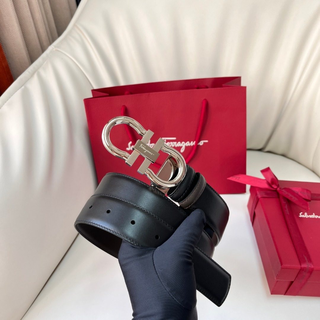 Salvatore Ferragamo Gancini Leather Belt