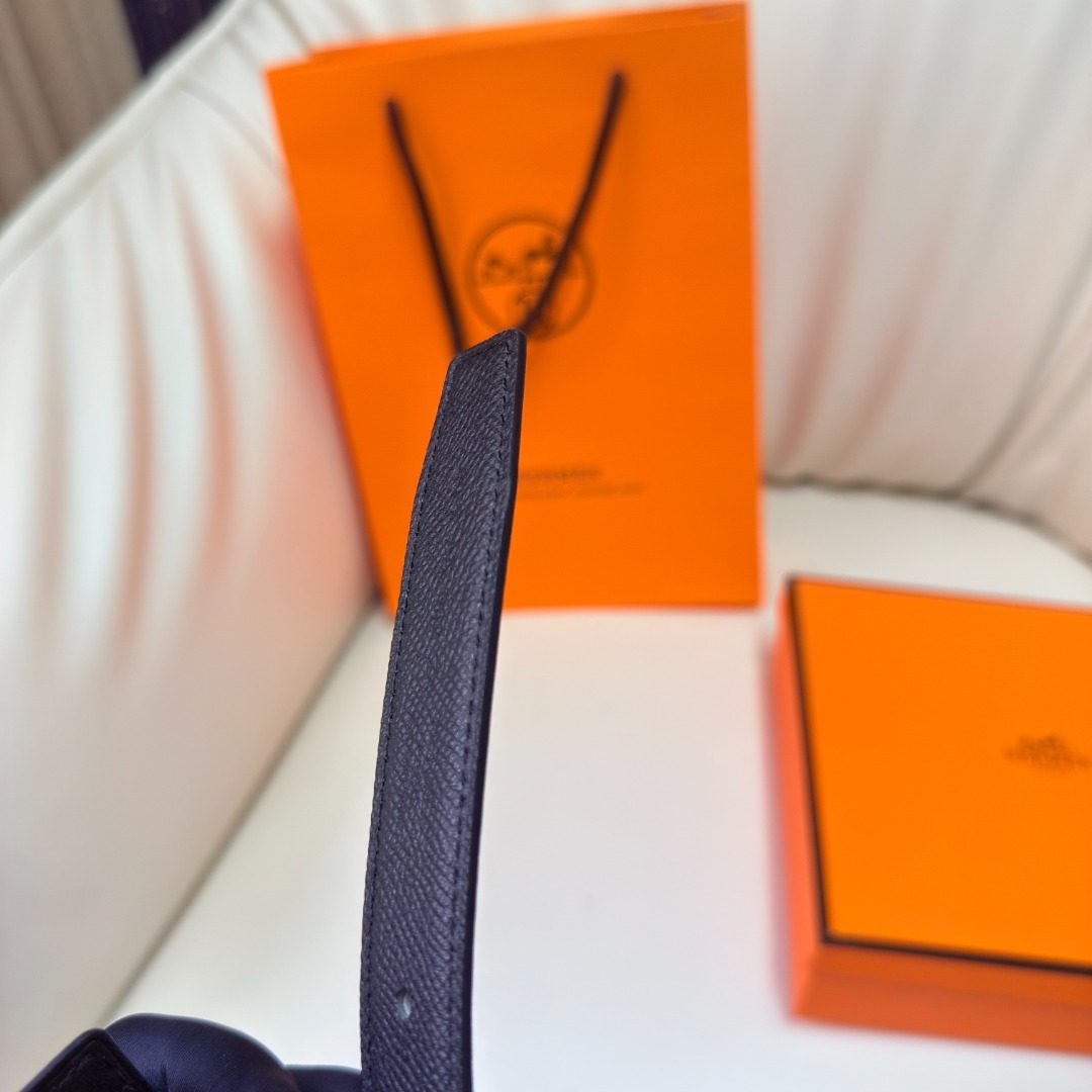 Hermès Navy Leather Belt with Gold H Buckle