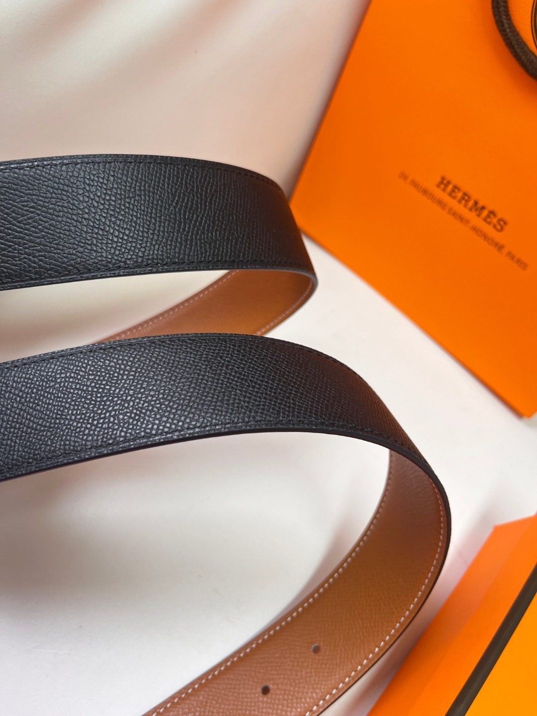 Hermès Reversible Leather Belt with Gold Buckle