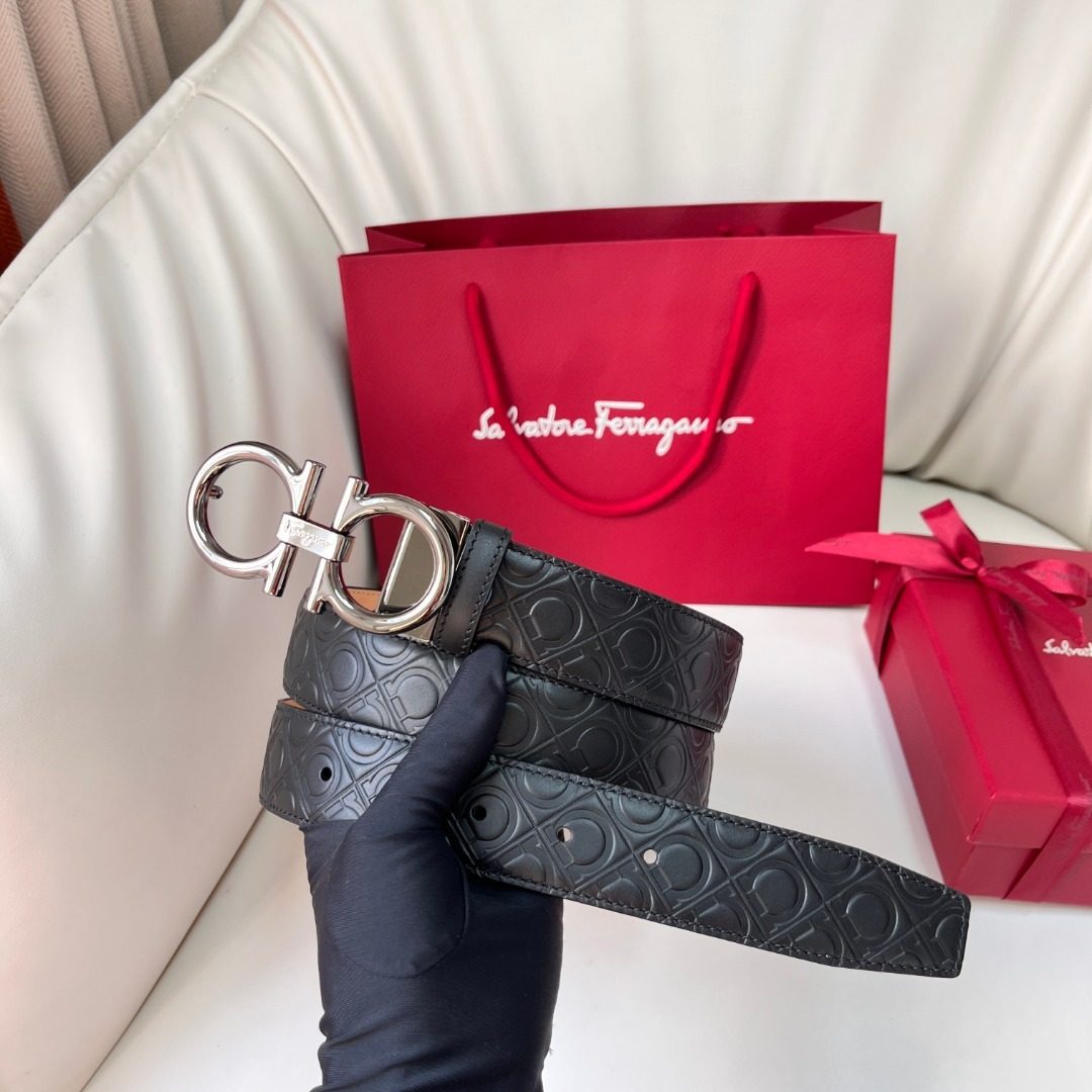 Salvatore Ferragamo Gancini Leather Belt