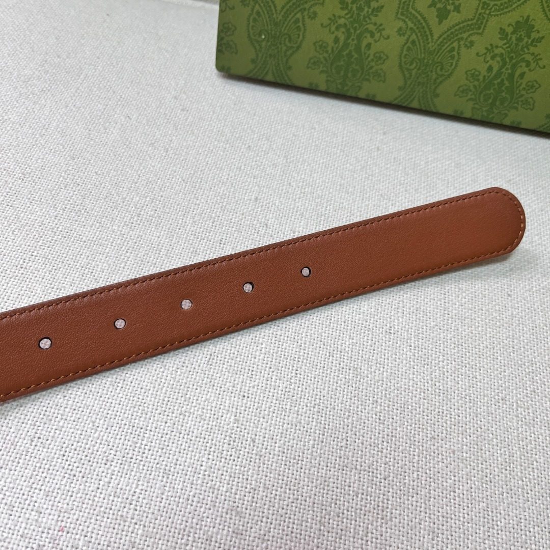 Gucci Leather Belt with Pearl Buckle