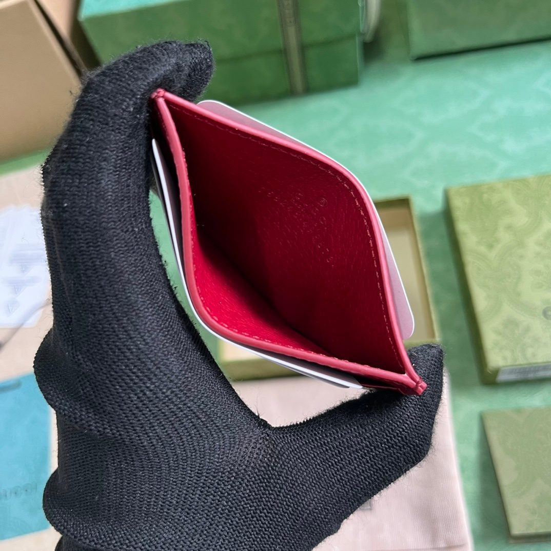 Wallet8