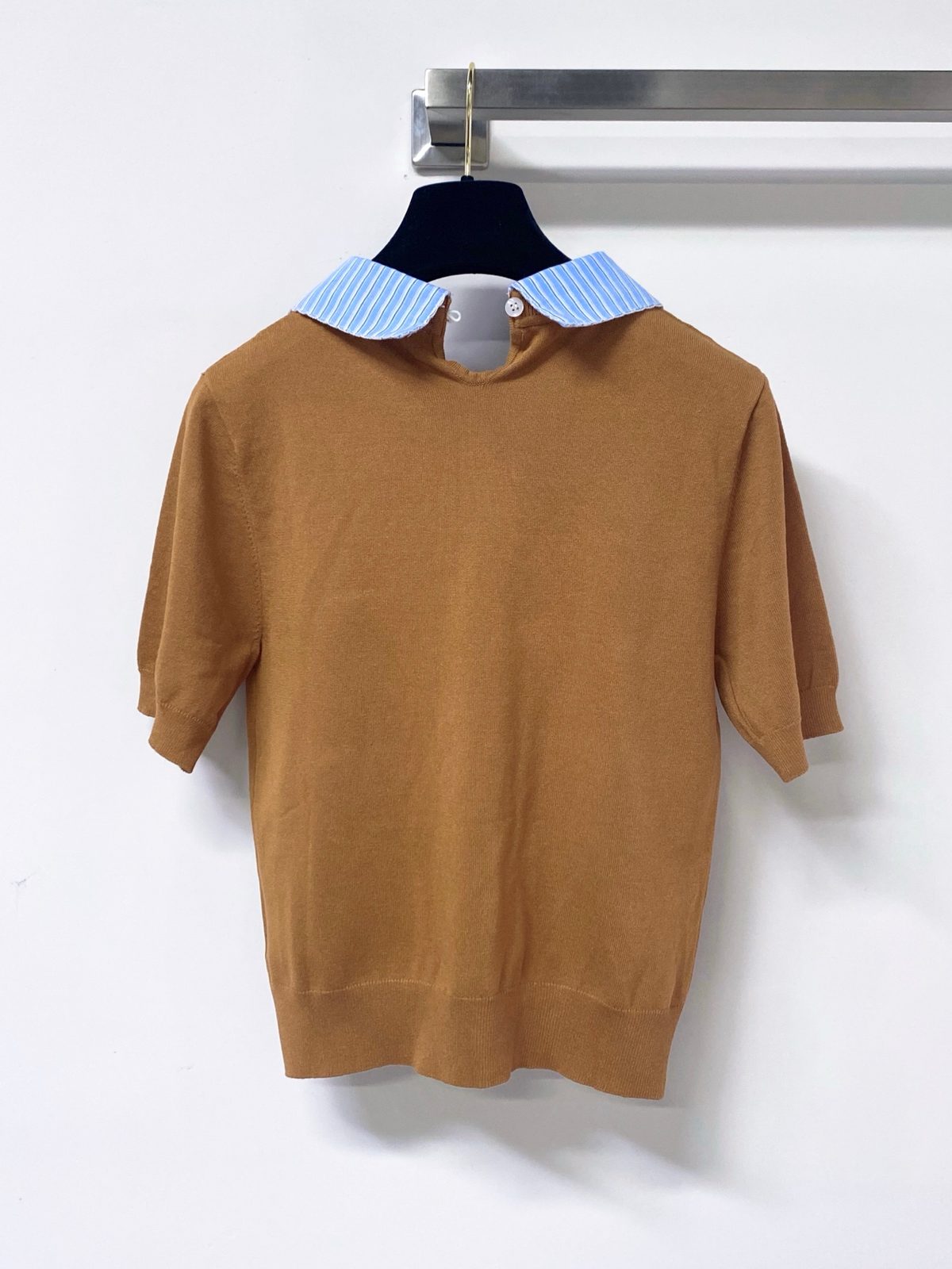 Camel Knit Crewneck Sweater with Striped Collar