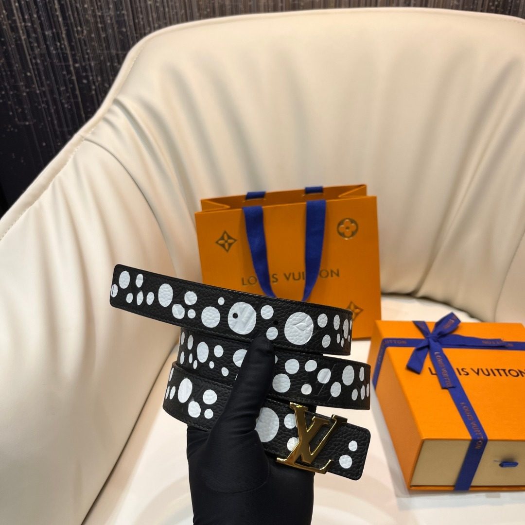 Louis Vuitton Monogram Polka Dot Leather Belt
