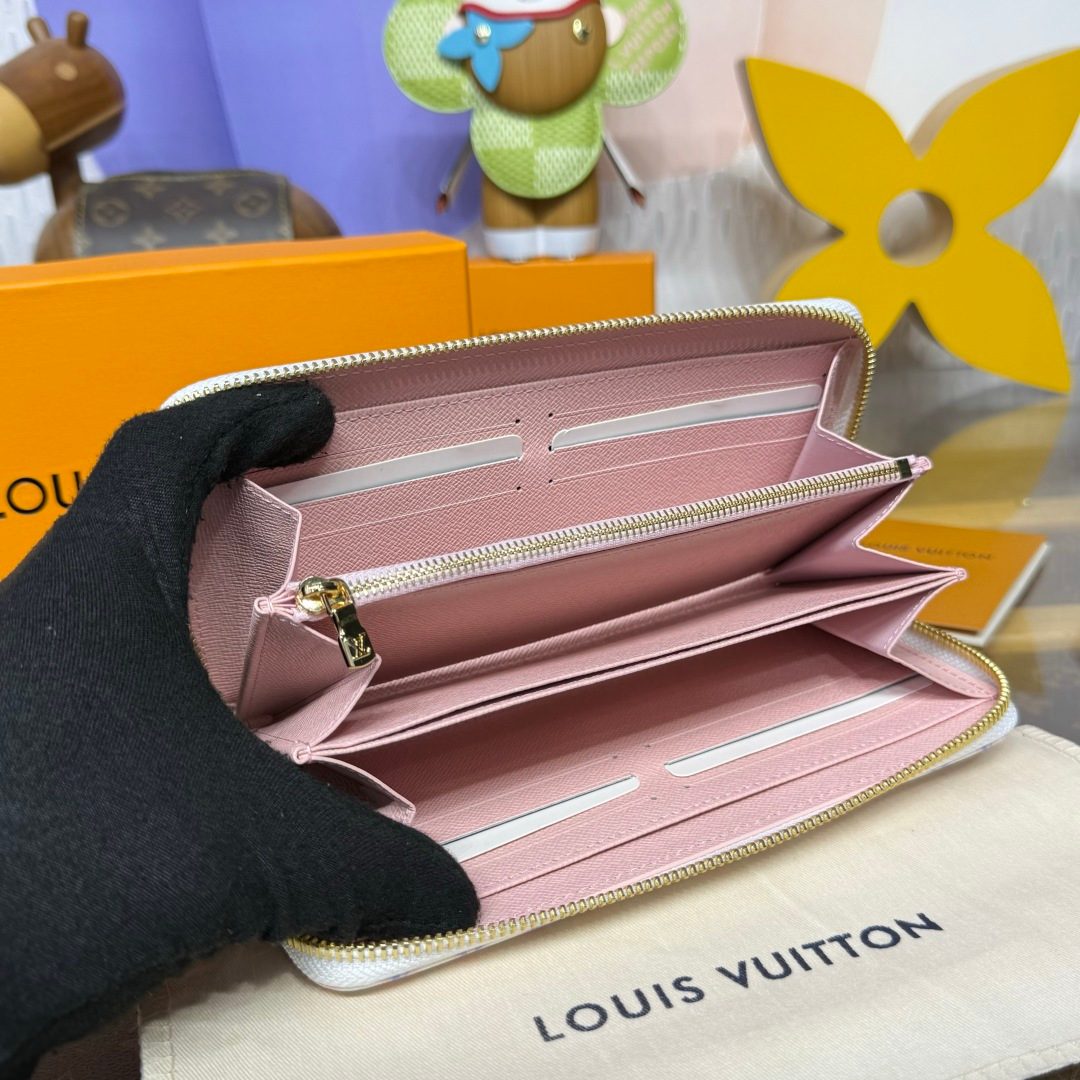Louis Vuitton White and Pink Textured Leather Long Zip Wallet