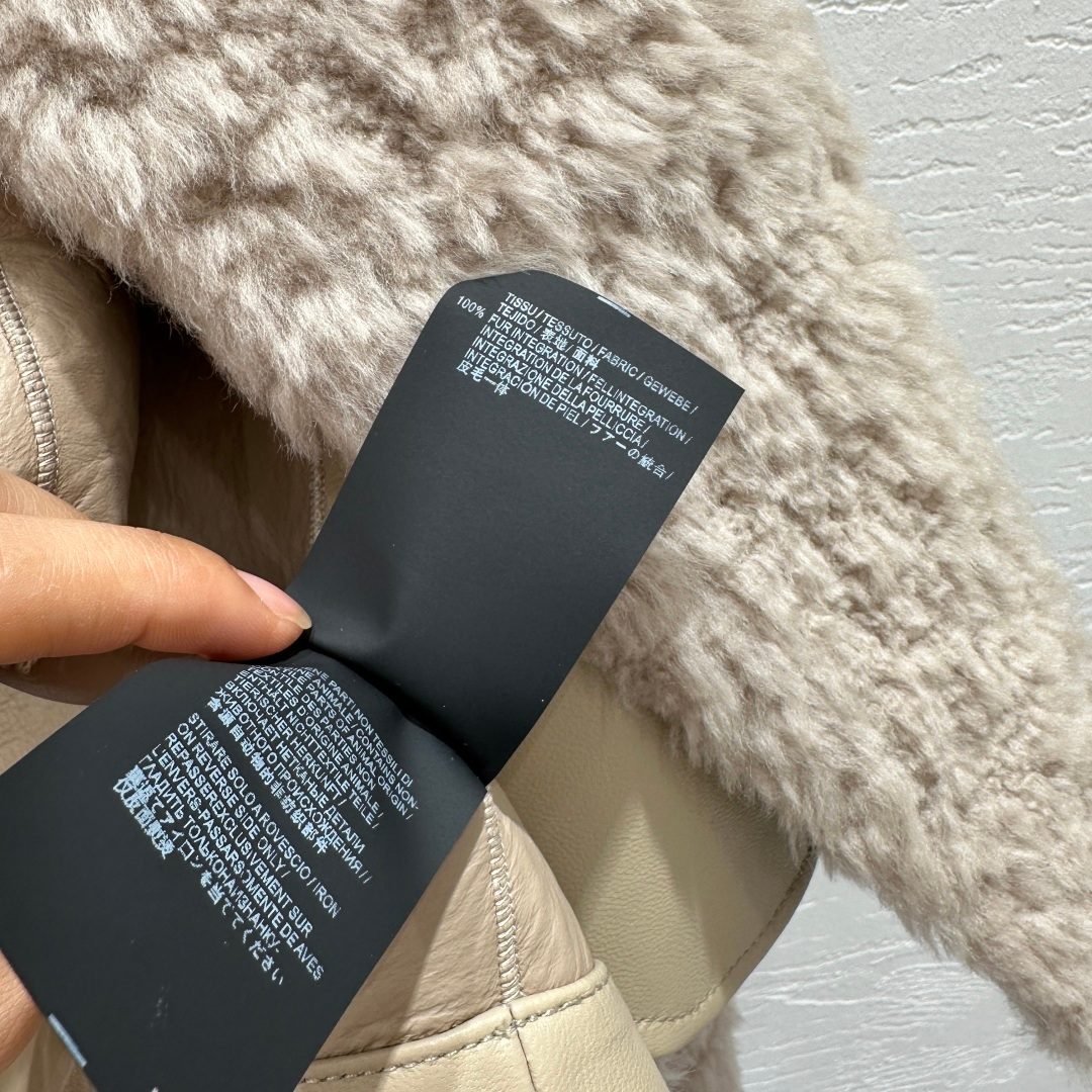 Men's Ladies' coat NY Item