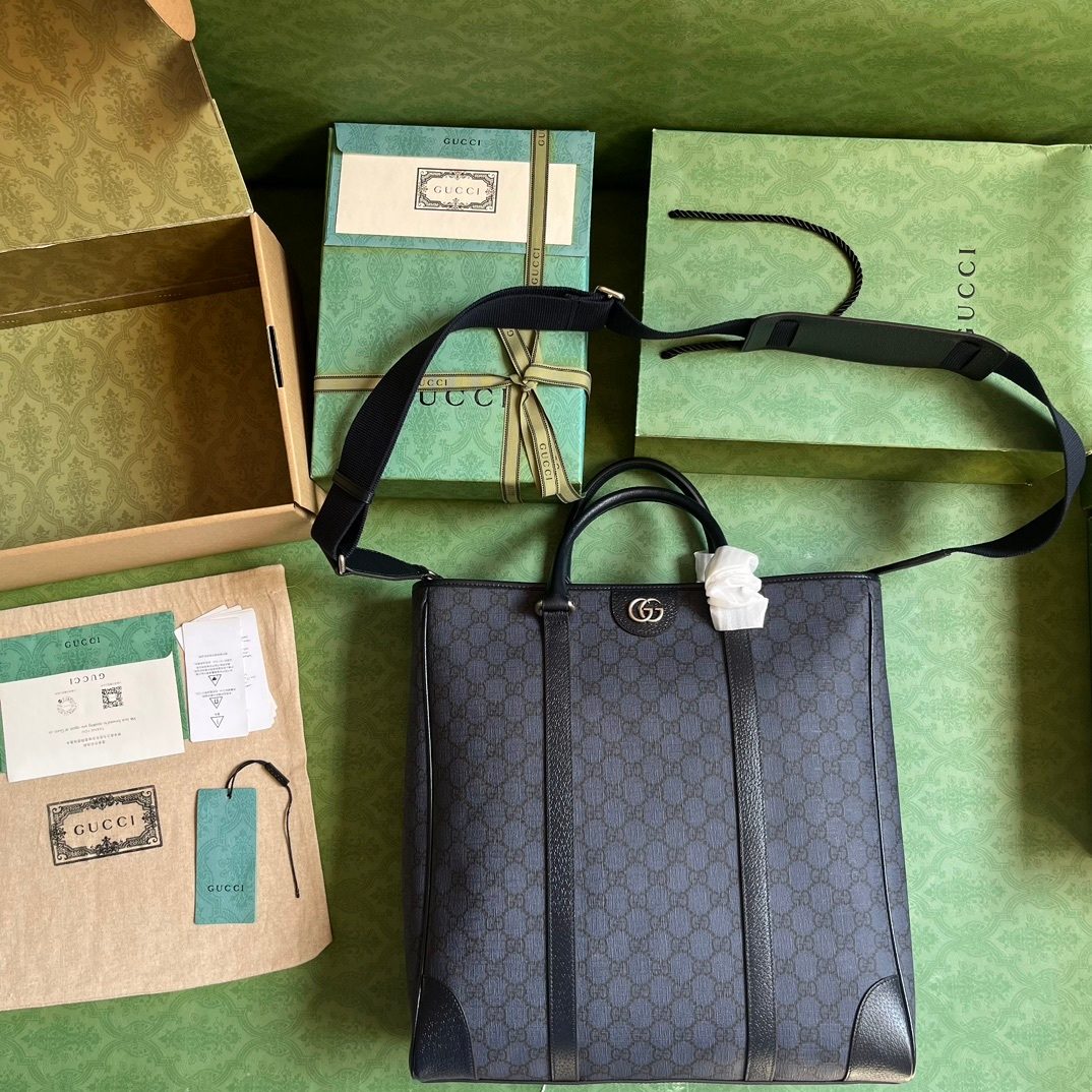 Gucci GG Supreme Canvas Shoulder Tote Bag