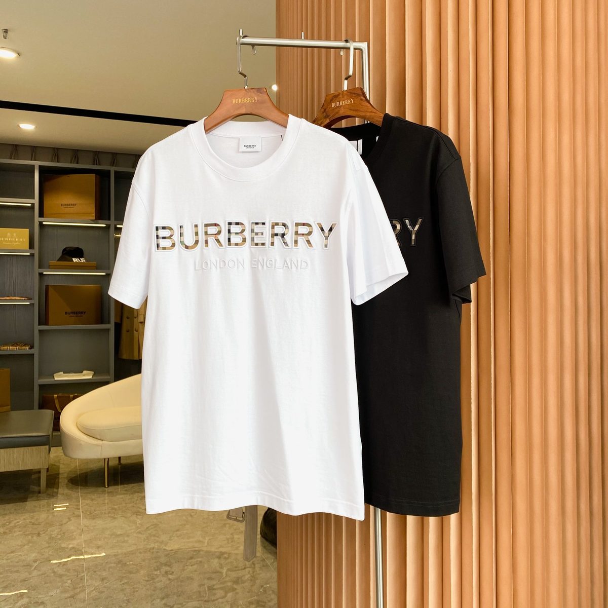 Burberry London England Logo T-Shirt
