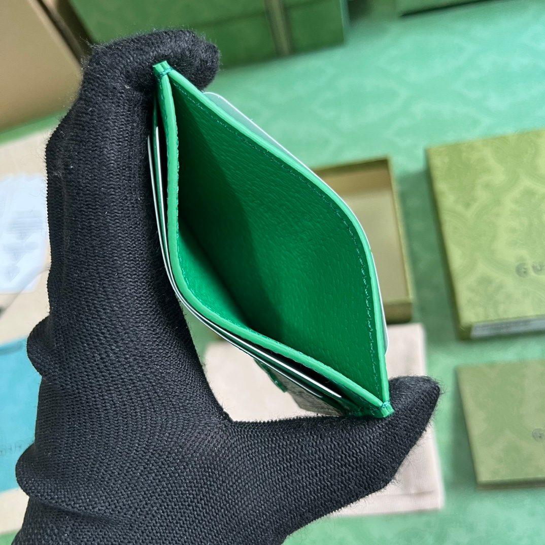 Wallet8
