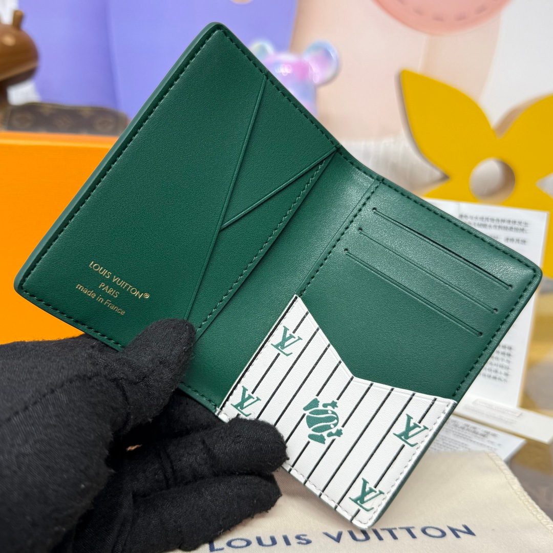Louis Vuitton Green Leather Bifold Wallet