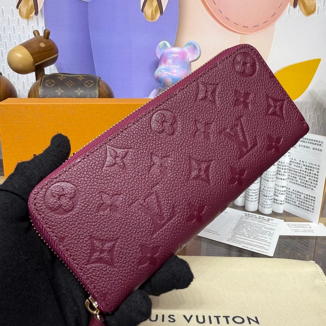 Louis Vuitton Monogram Empreinte Zippy Wallet