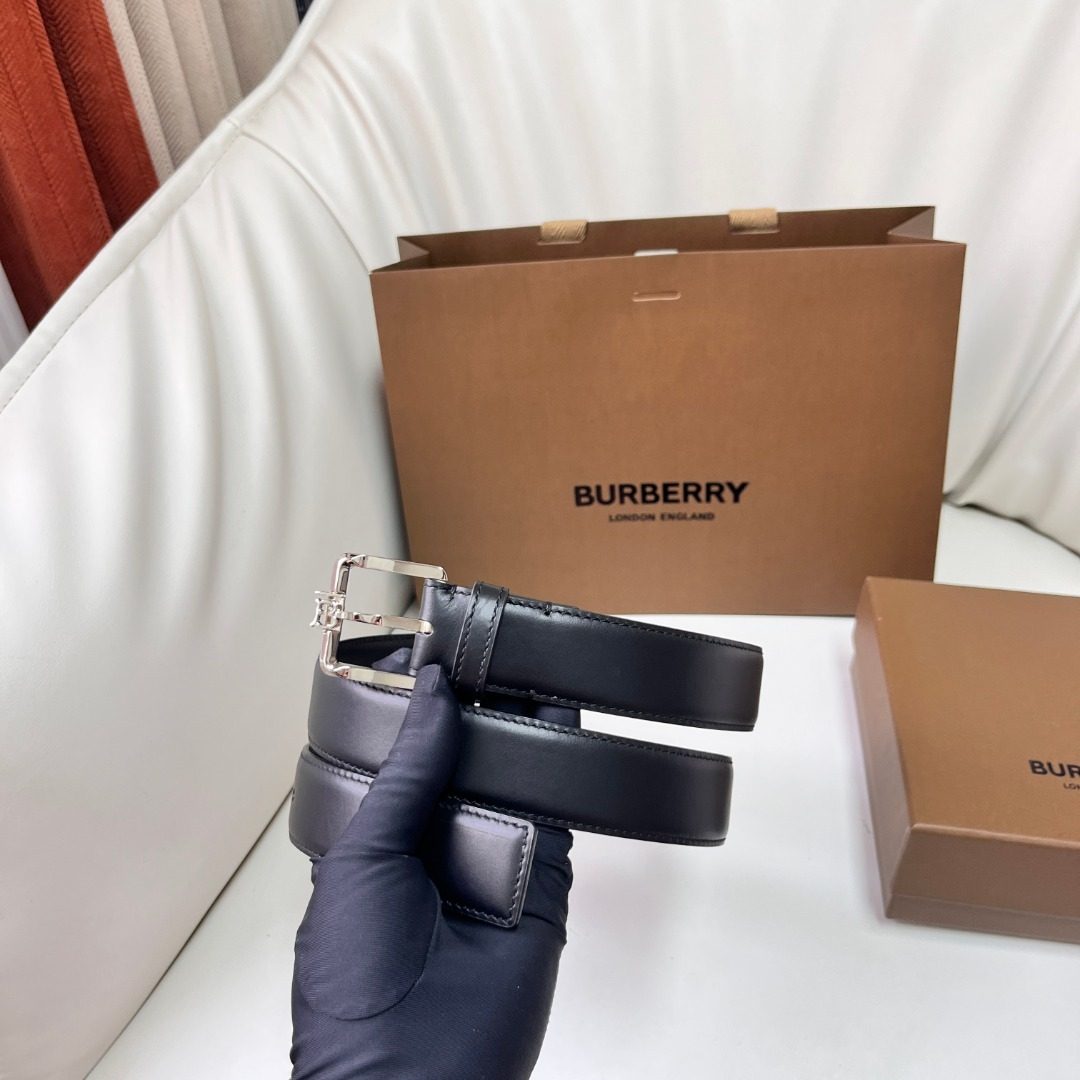 Burberry Leather Belt with Silver Buckle