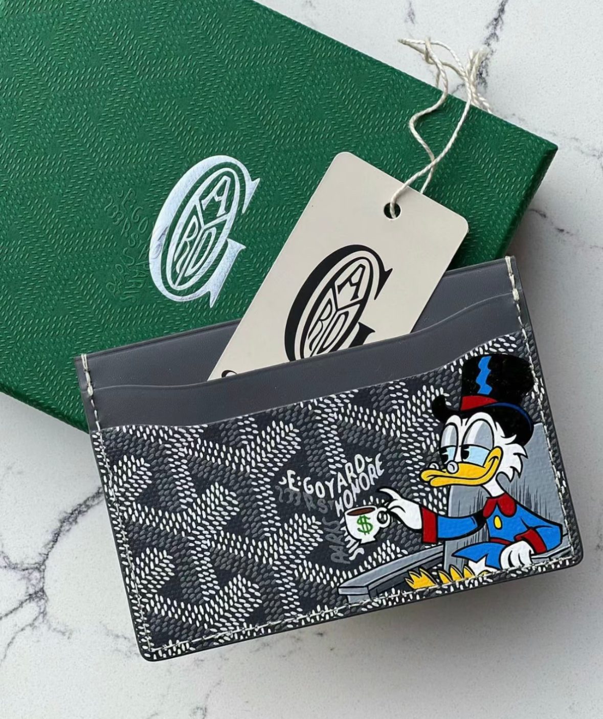 Gucci GG Marmont Card Case Wallet