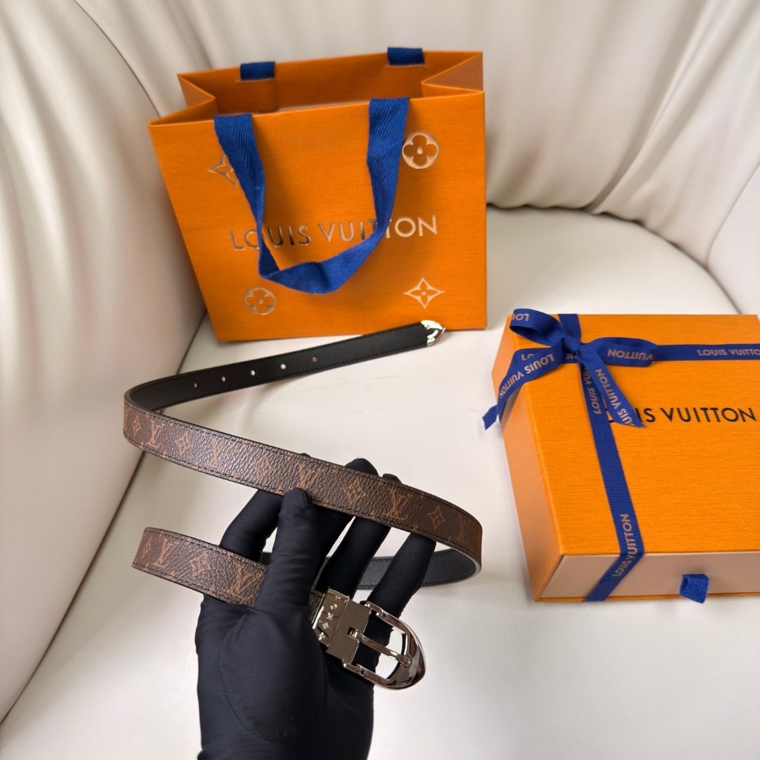 Louis Vuitton Monogram Canvas Leather Belt