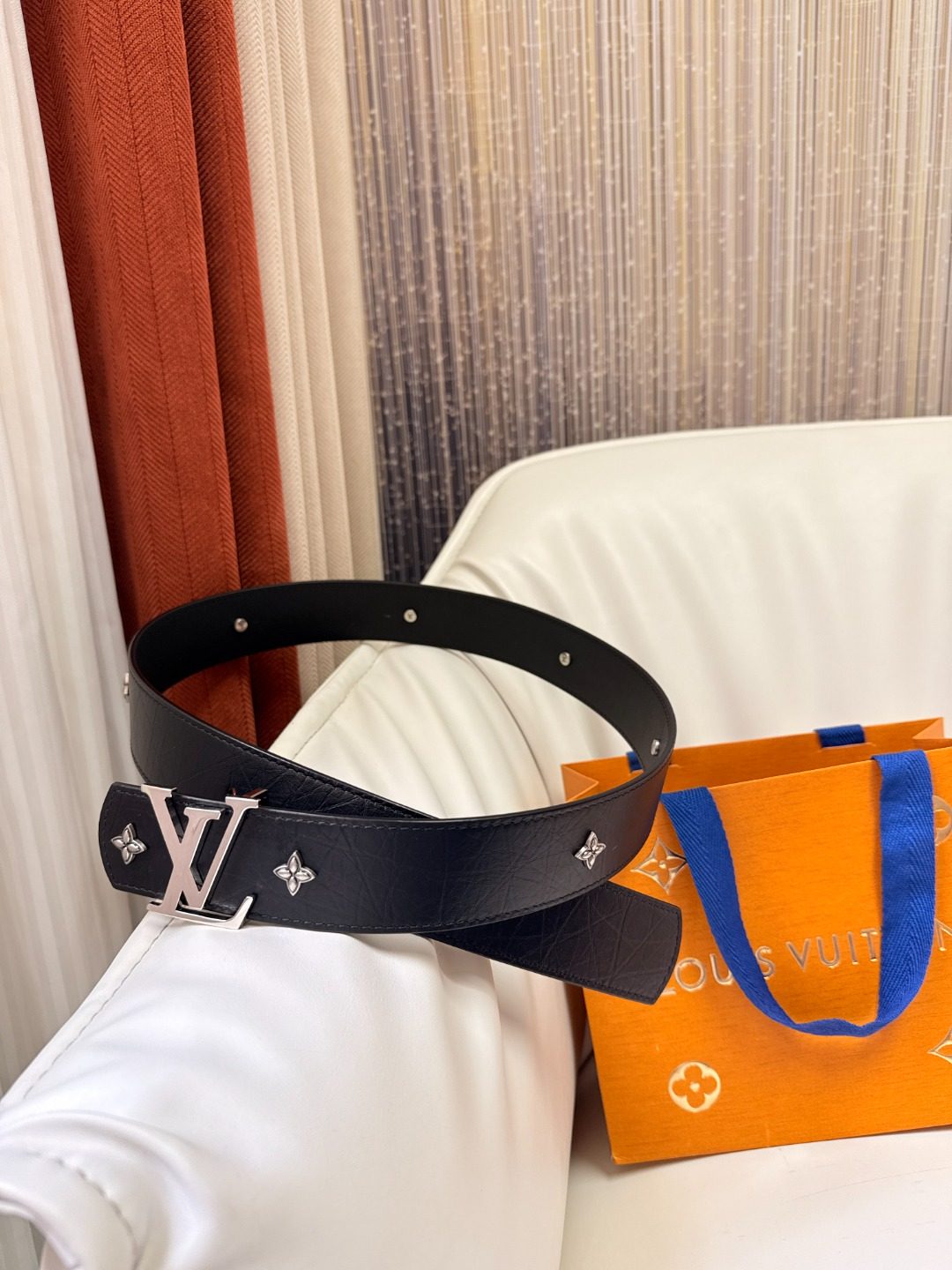 Louis Vuitton LV Initials Black Leather Belt