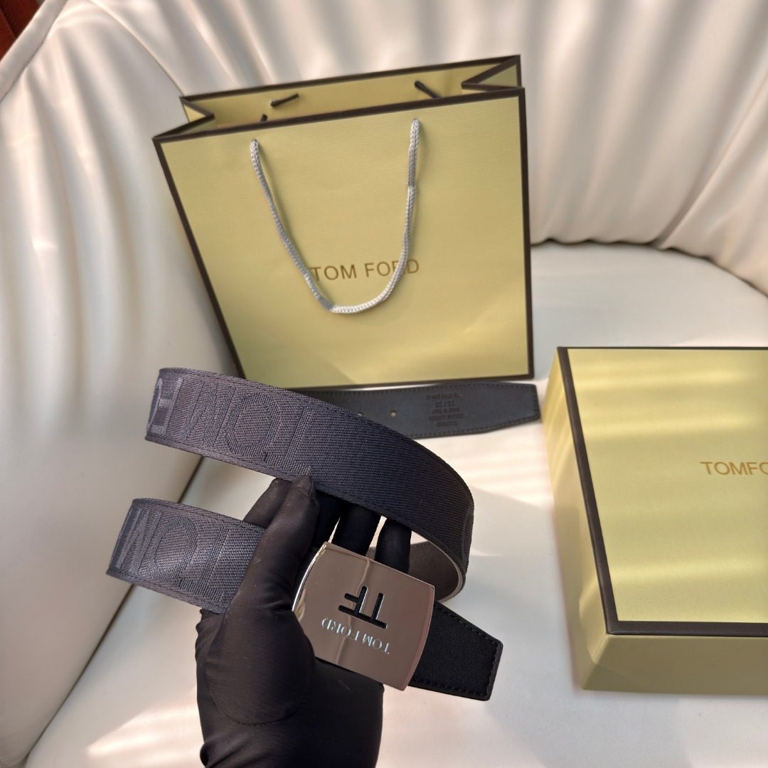 Tom Ford TF Logo Black Leather Belt