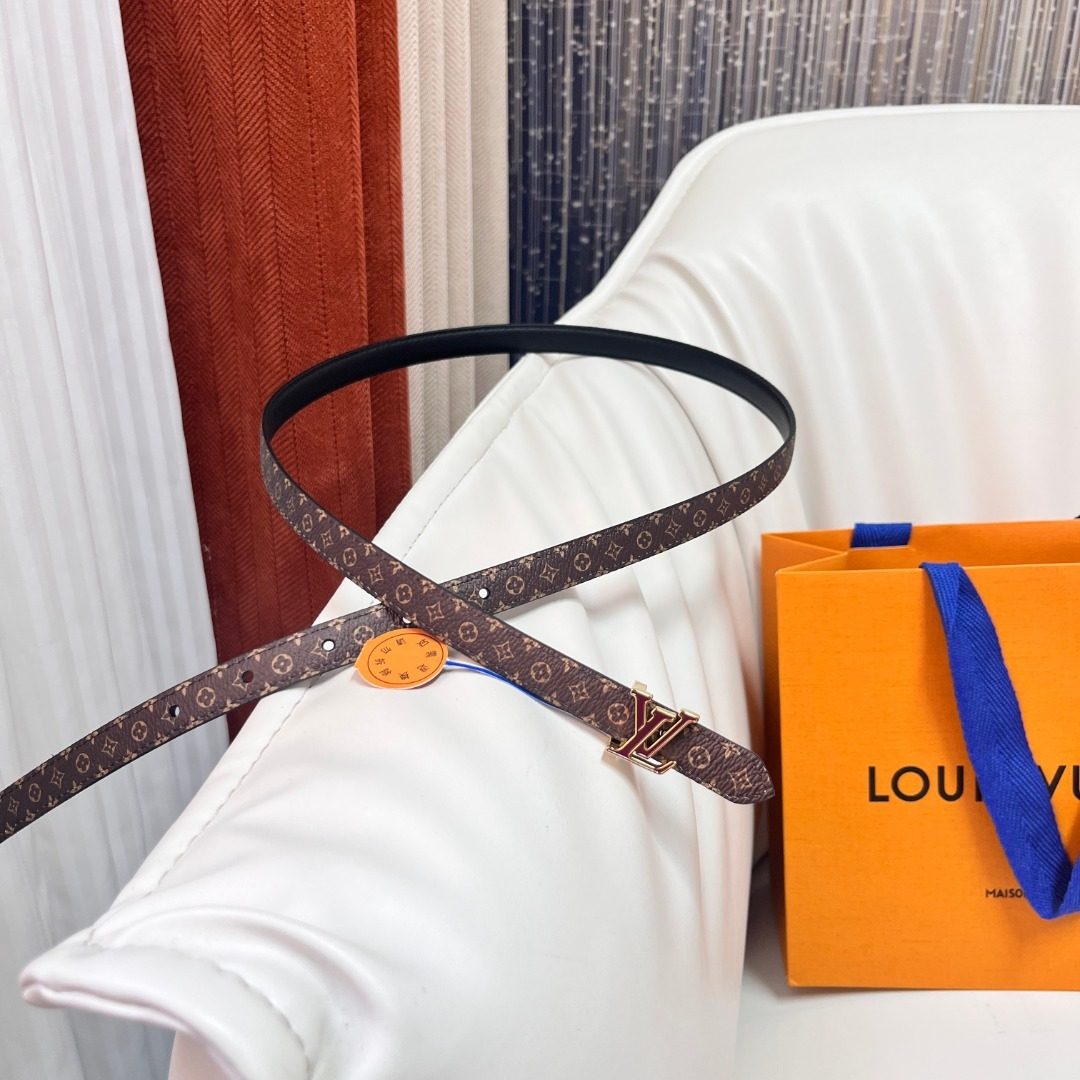 Louis Vuitton Monogram Canvas Leather Belt