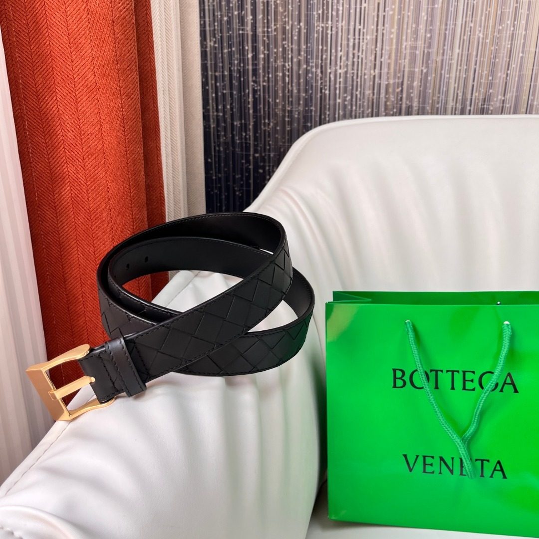 Bottega Veneta Intrecciato Leather Belt
