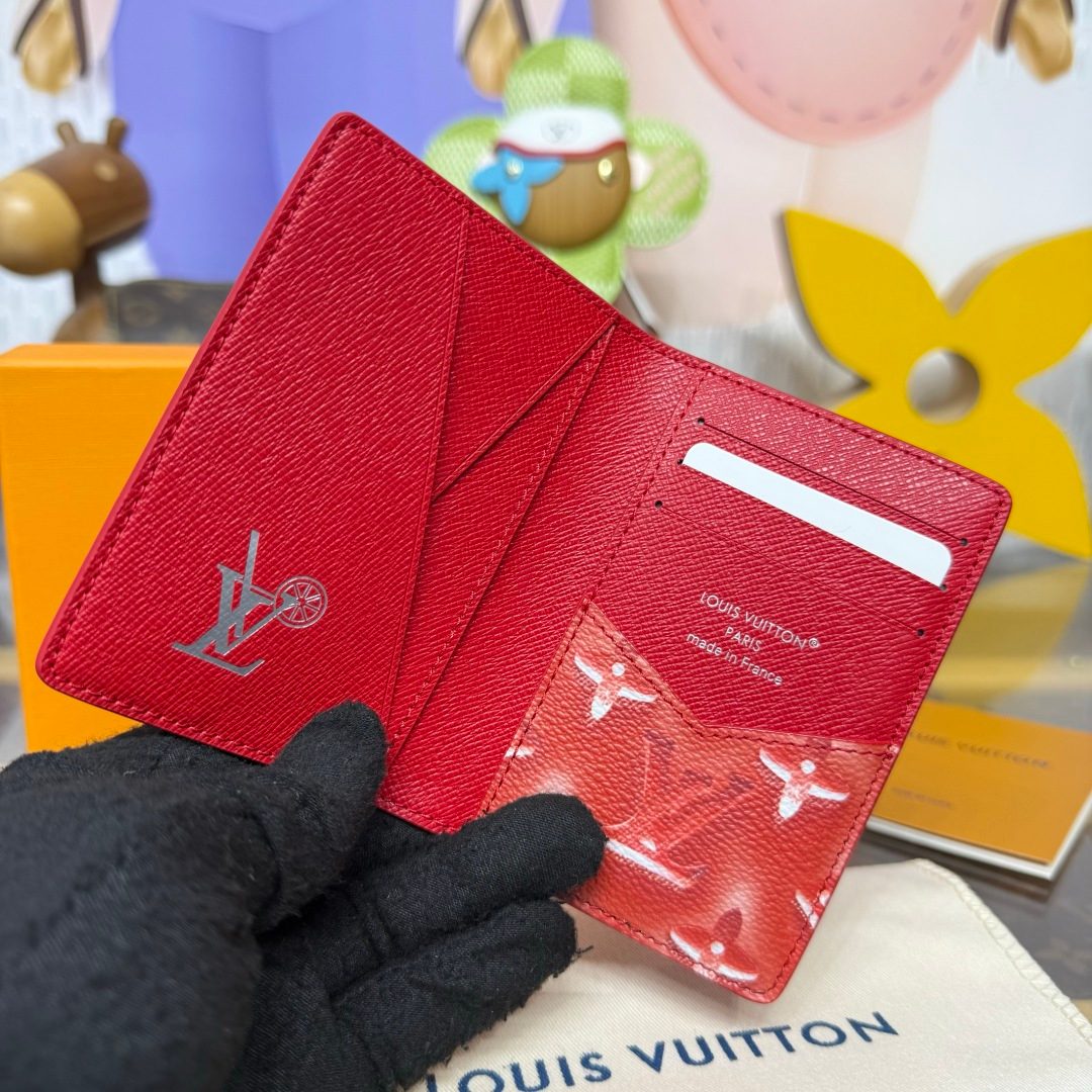 Louis Vuitton Epi Leather Card Holder Wallet