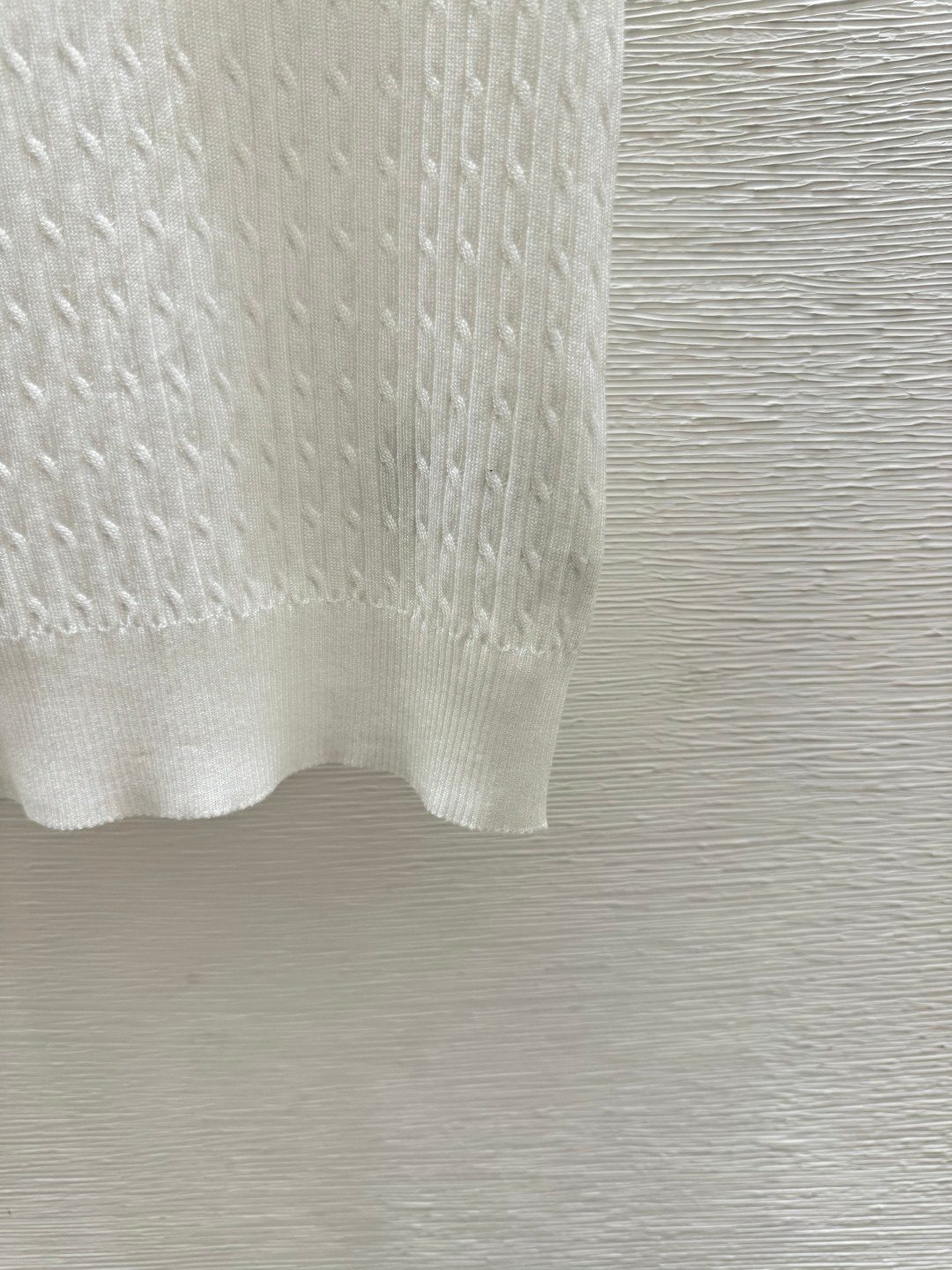 Miu Miu White Ribbed Collar Knit Shirt