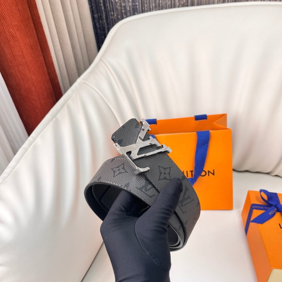 Louis Vuitton Damier Graphite Leather Belt
