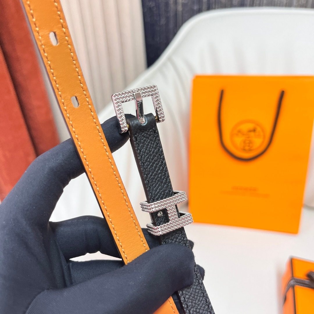 Hermès Reversible Leather Belt with H Buckle