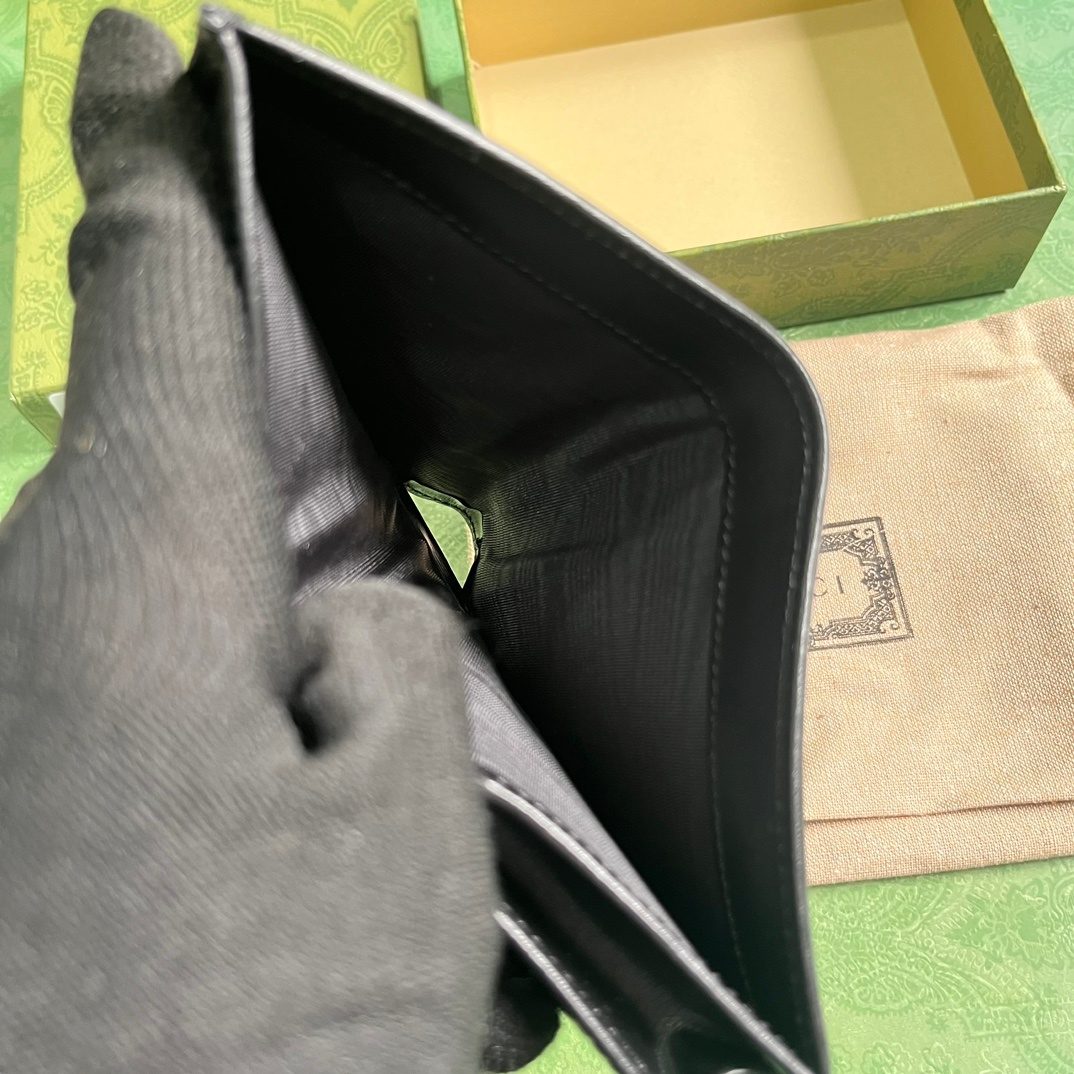 Wallet7