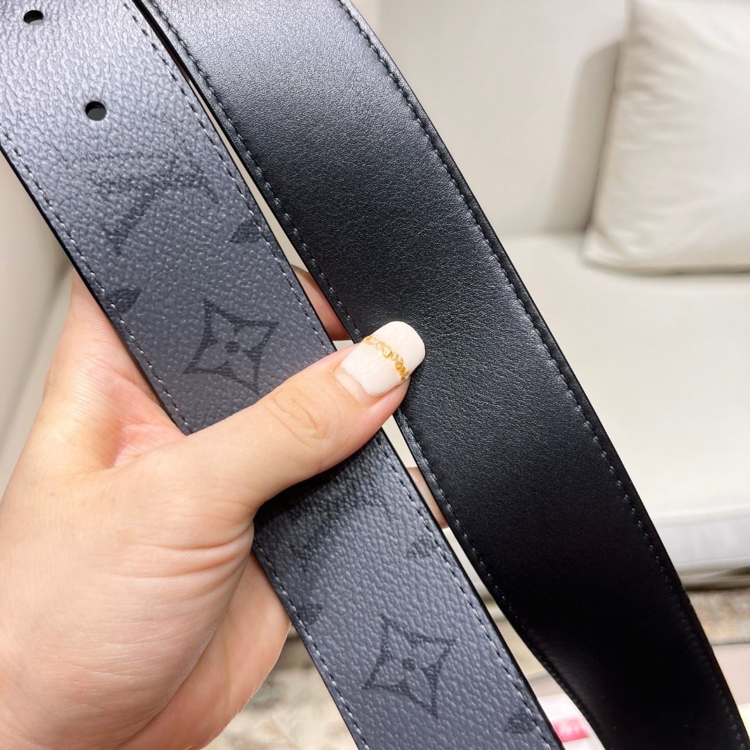 Louis Vuitton Monogram Canvas Leather Belt