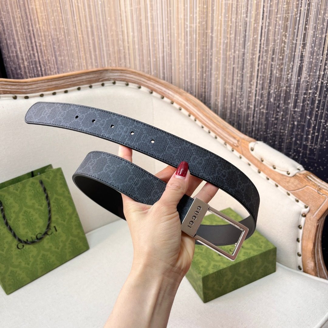Gucci GG Marmont Textured Leather Belt