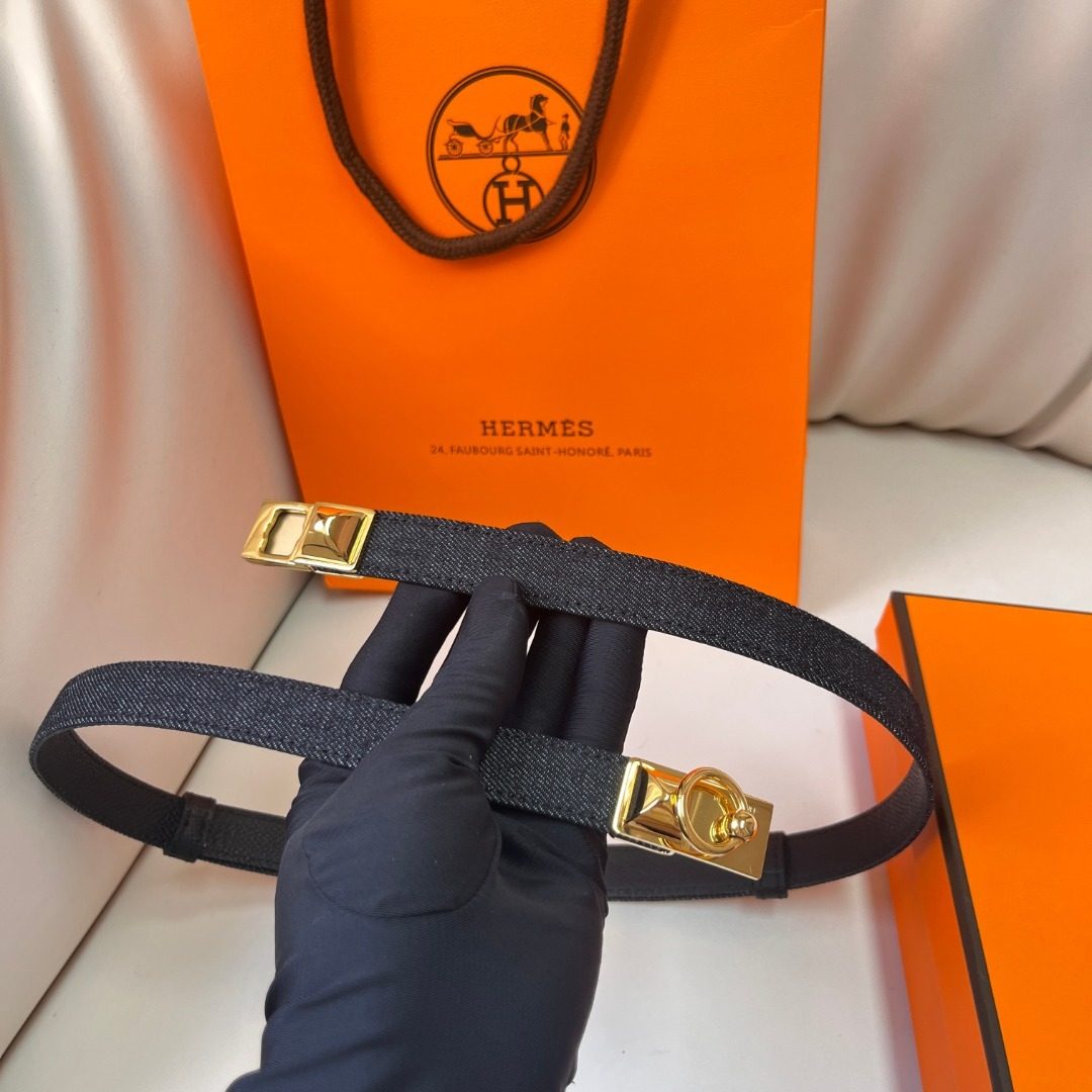 Hermès Constance Leather Belt with Gold Hardware