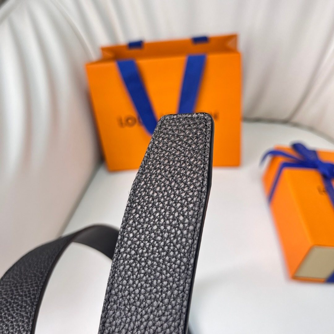 Louis Vuitton Damier Leather Belt