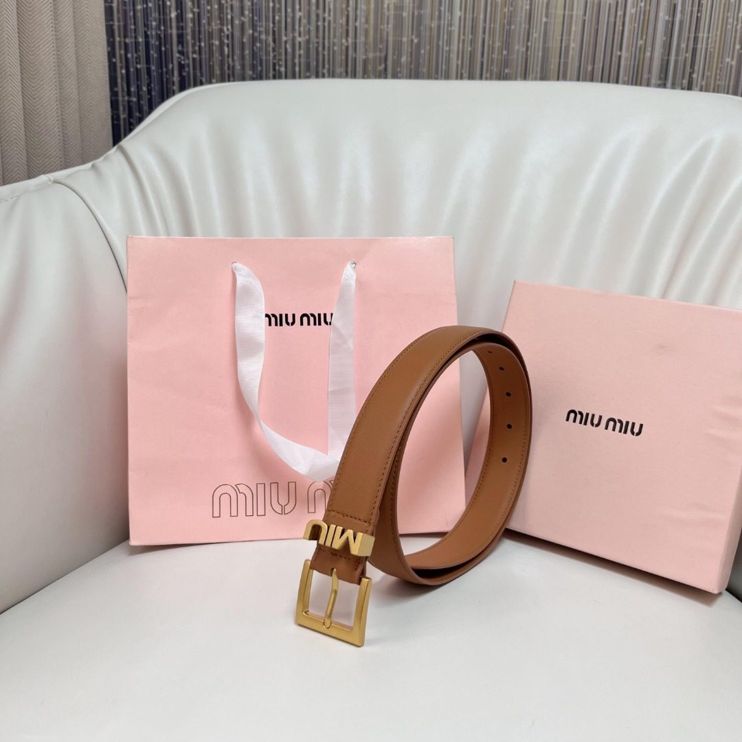 Miu Miu Leather Belt