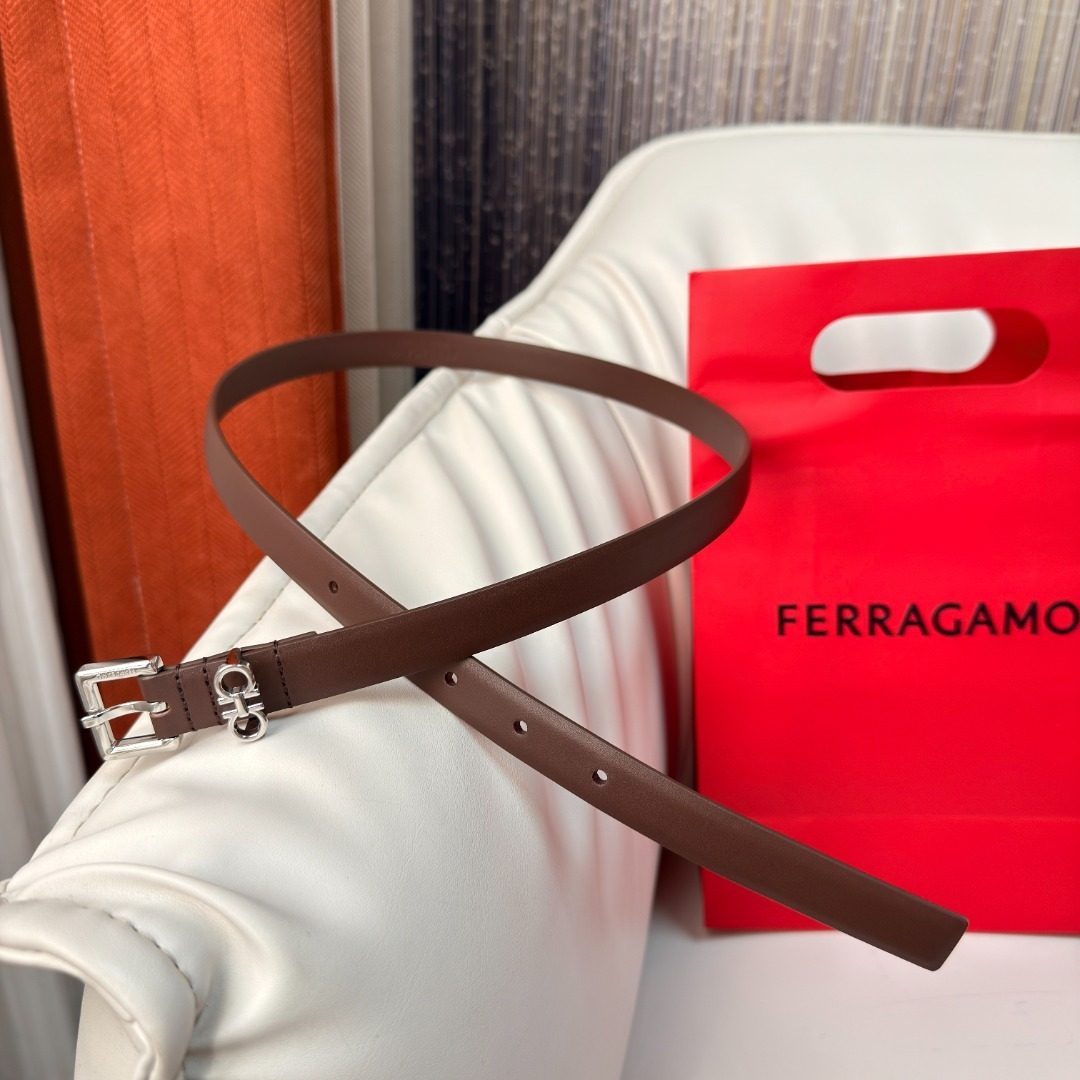 Ferragamo Gancini Buckle Leather Belt