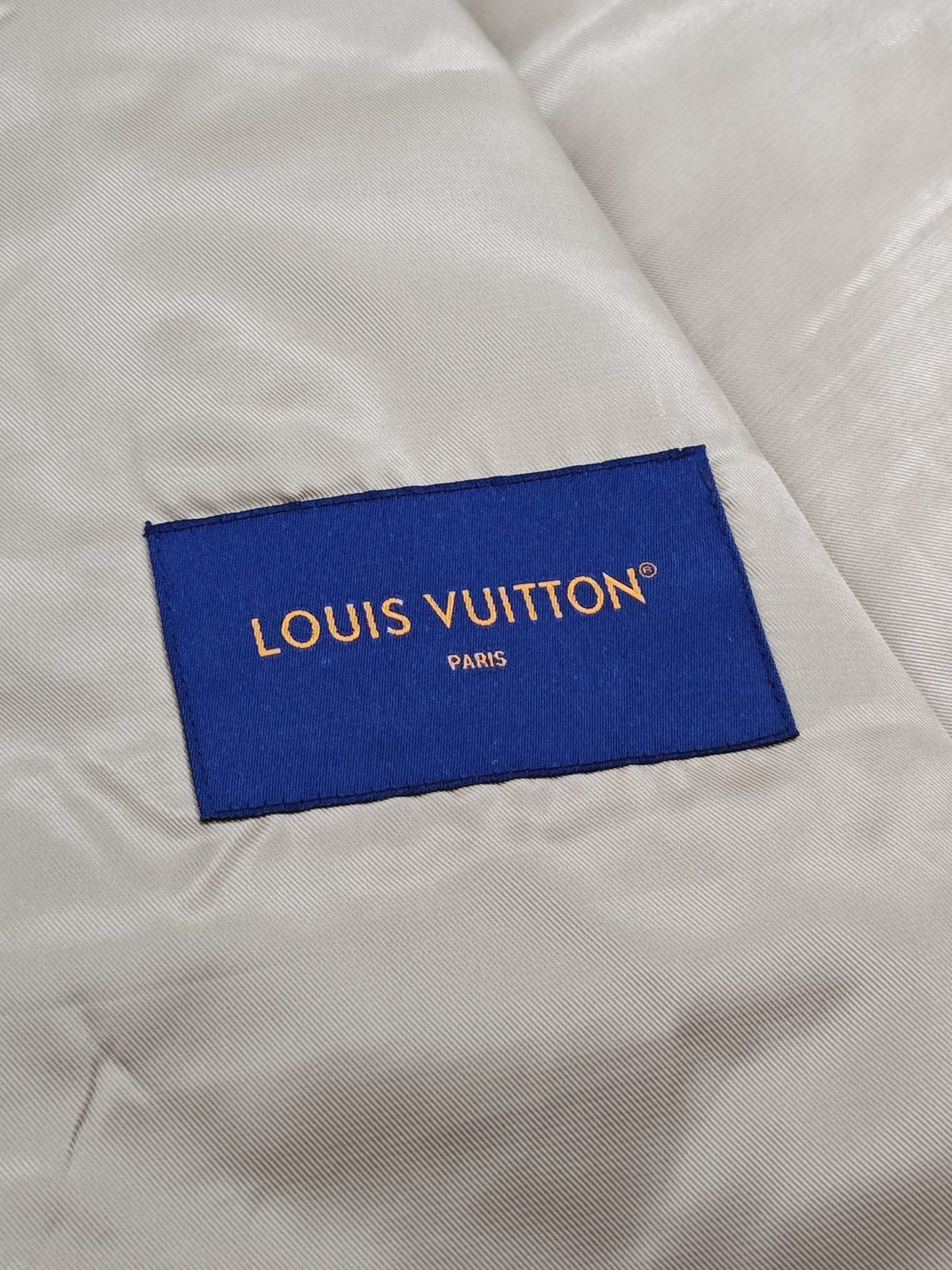 Louis Vuitton Men's Cream Wool Blazer