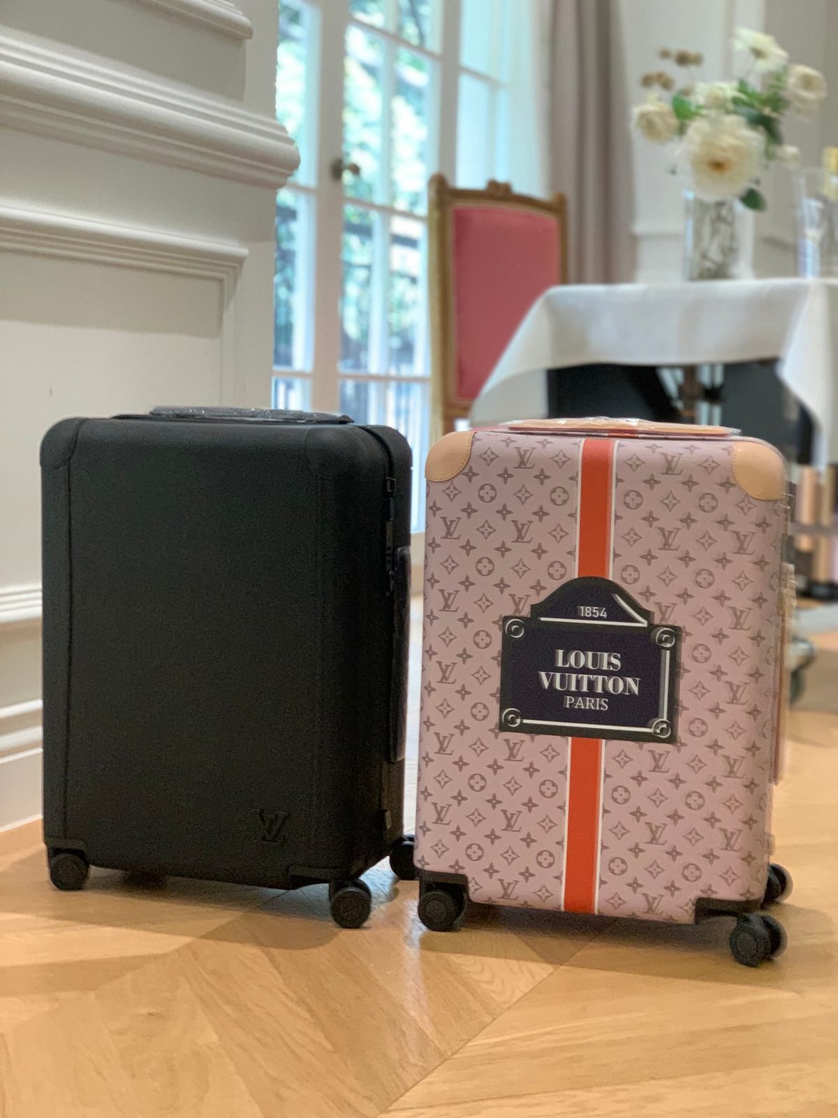 Louis Vuitton Monogram Canvas Rolling Luggage