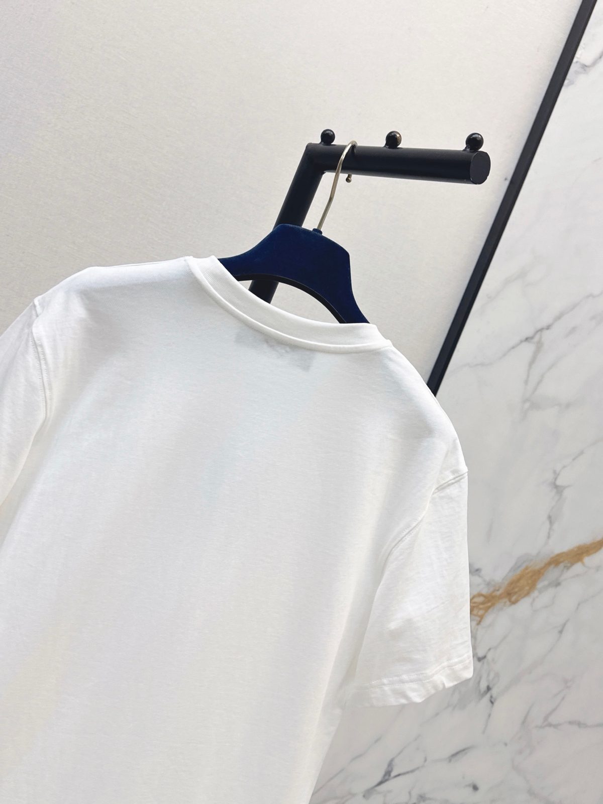 Louis Vuitton White Cotton T-Shirt with Ruffle Hem