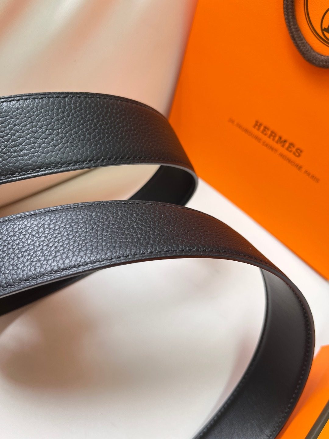 Hermès Reversible Black Leather Belt