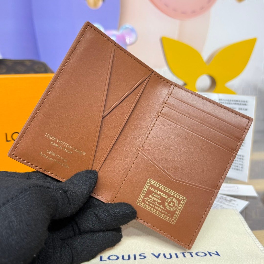 Louis Vuitton Leather Card Holder Wallet