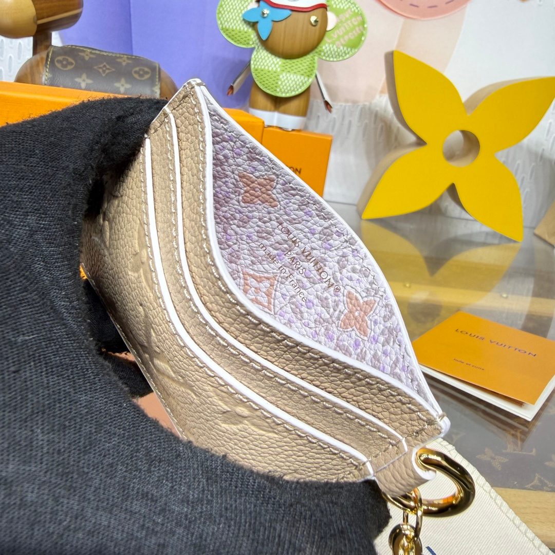Louis Vuitton Monogram Vernis Pochette Wallet