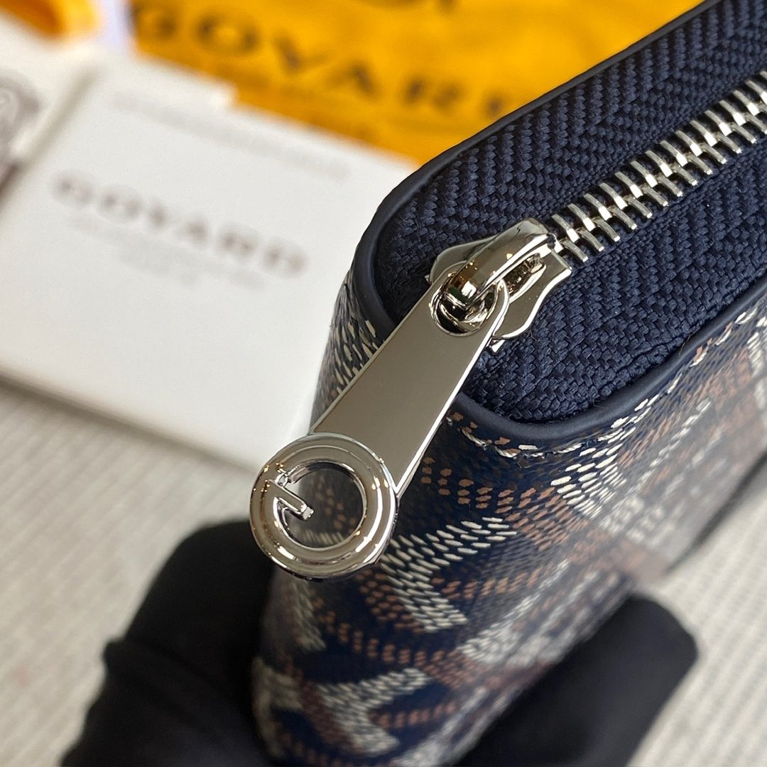 Goyard Paris Navy Leather Zip Wallet