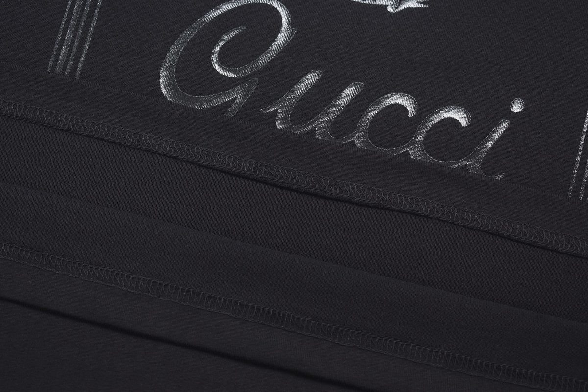 Gucci GG Block Print Short Sleeve T-Shirt