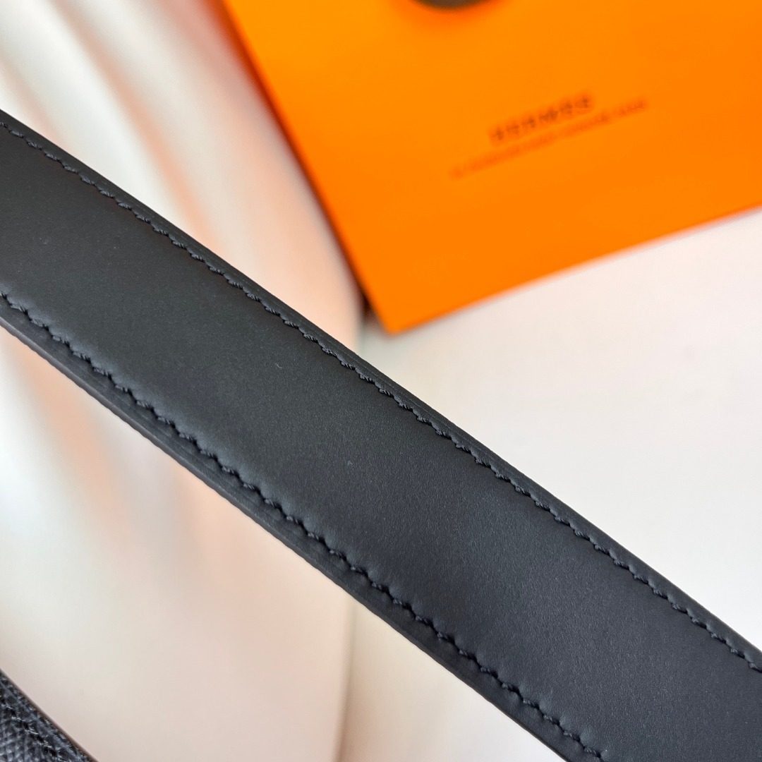 Hermès H Reversible Leather Belt